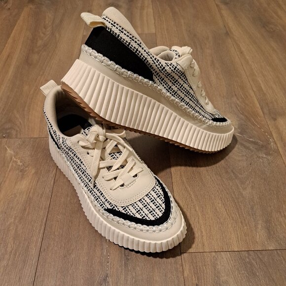 dolce vita Dolen Tweed Sneakers - Picture 1 of 5